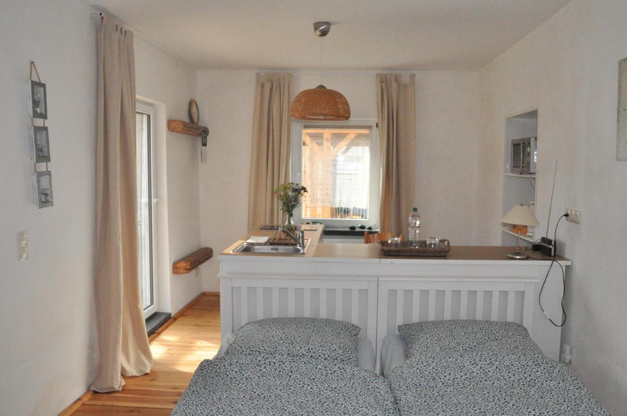 Pension "Seeblick" Am Stelzenhaus Dornburg  Exterior foto
